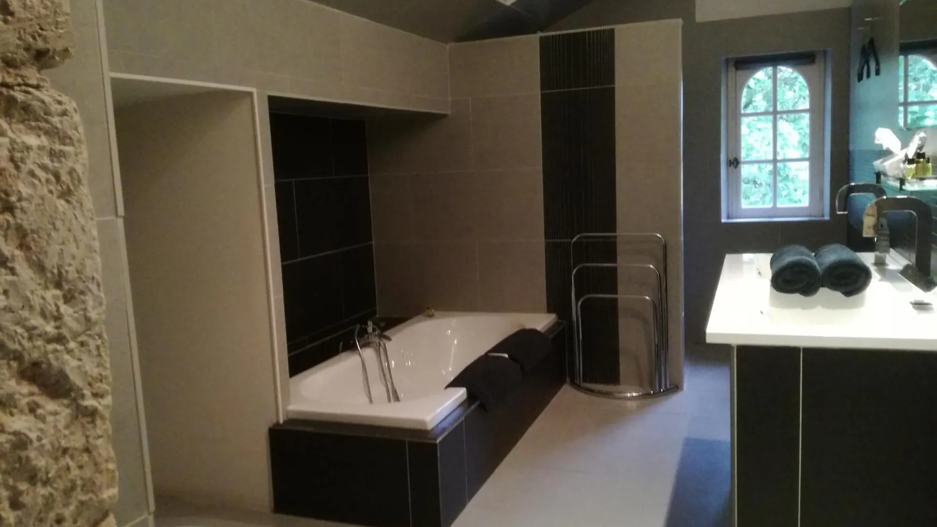 Bed and Breakfast Manoir Larcouillet Merles 0*,  Frankreich