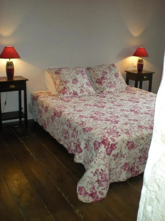Frühstückspension Bed and Breakfast Manoir Larcouillet Merles